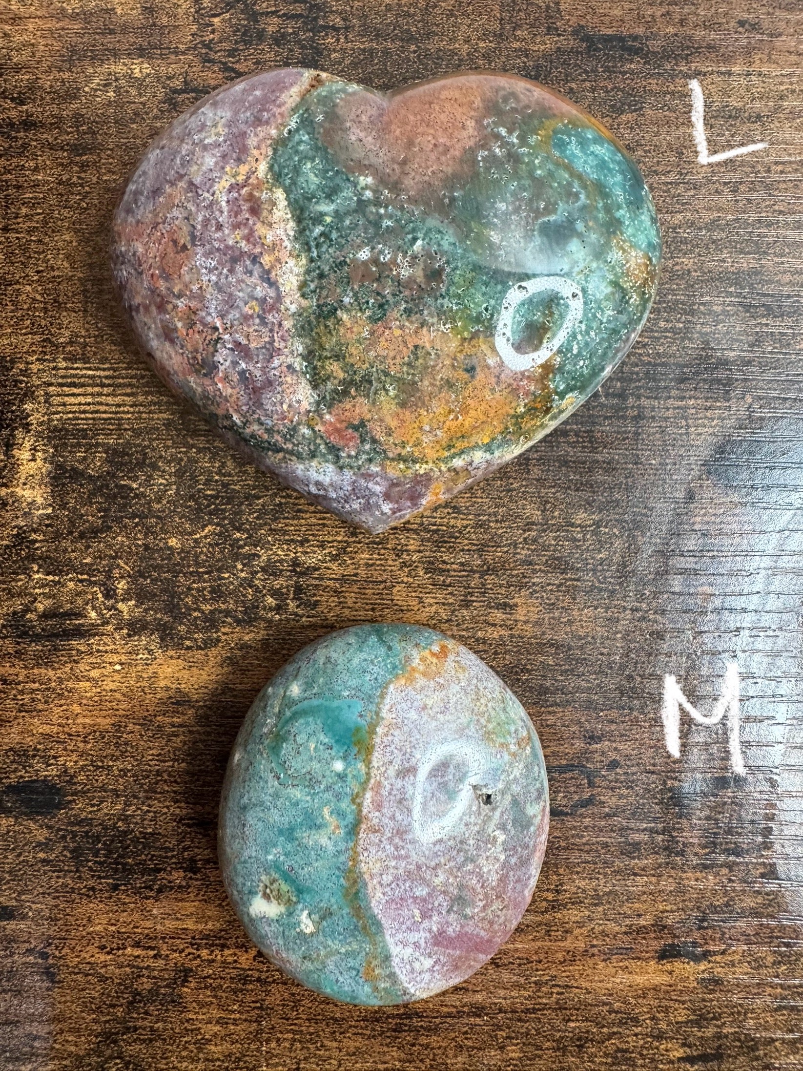 Jasper palm stones